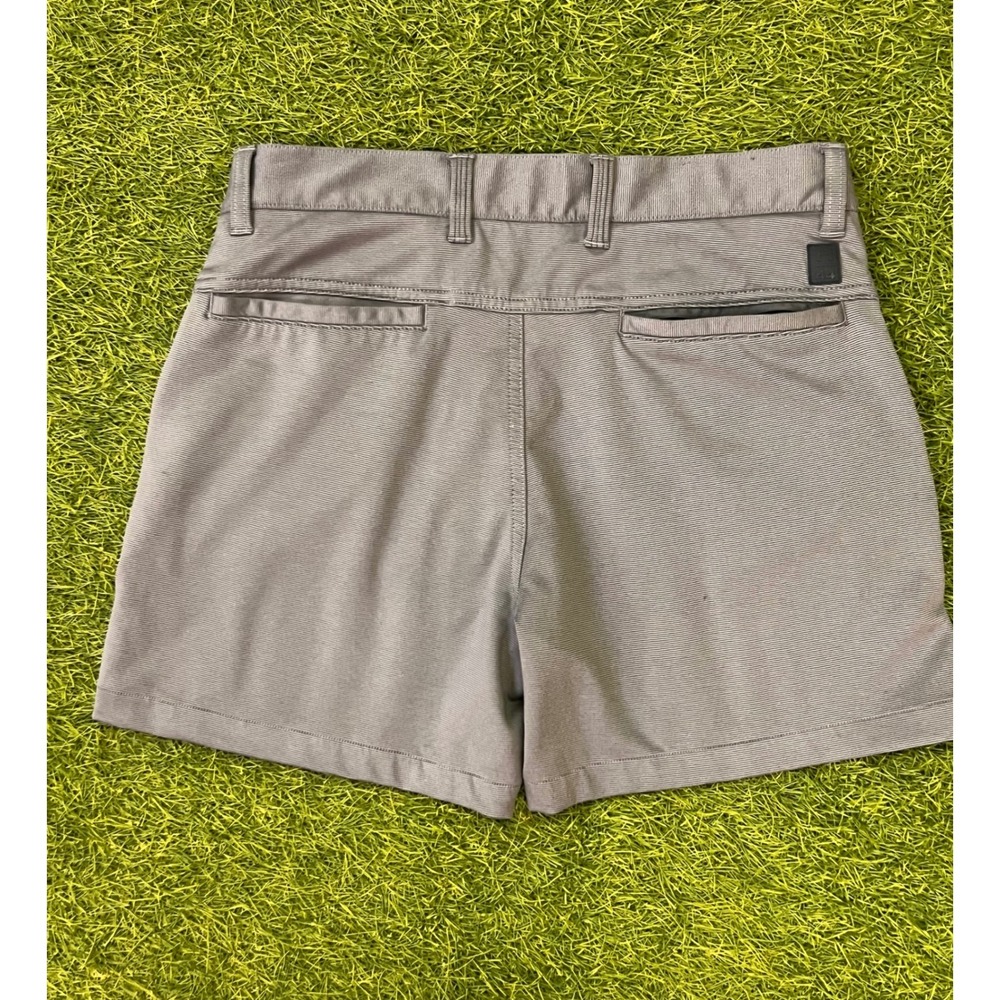 Halsey Sport Mens Grey Micro Stripe Performance Golf Shorts Size 30 BM1056 TJ - Picture 10 of 10